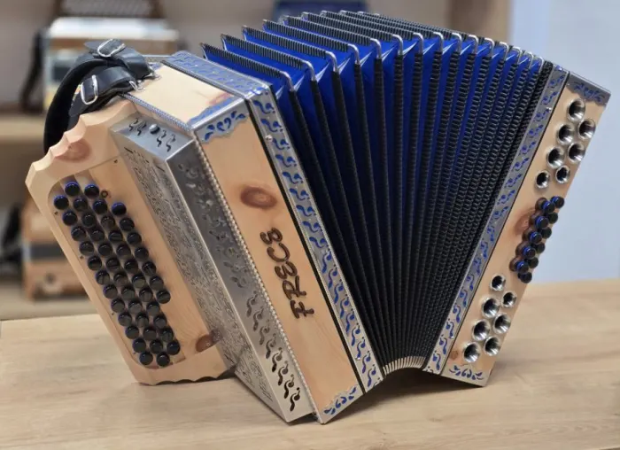Rabljena harmonika Frece C-F-B 38