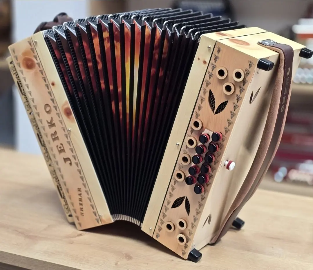 Nova harmonika Jerko C-F-B 38 – fotografija 3