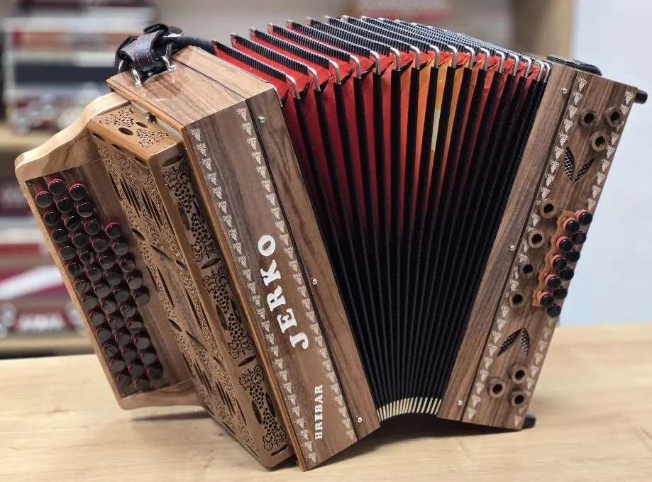 Nova harmonika Jerko C-F-B 38 – fotografija 4