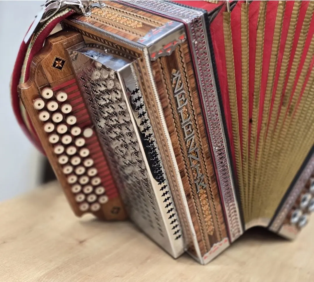 Rabljena harmonika Železnik C-F-B 36 – fotografija 4